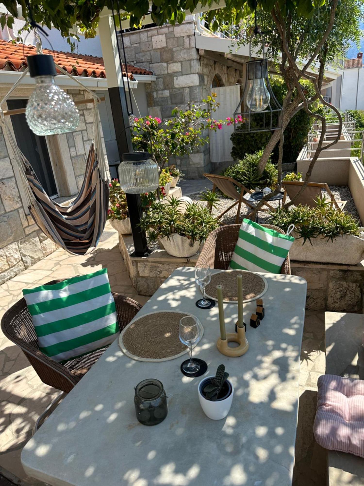 אומיס Romantic Stone- Studio Apartman מראה חיצוני תמונה